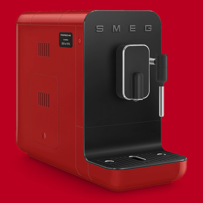Кавамашина еспресо Smeg BCC12917EU