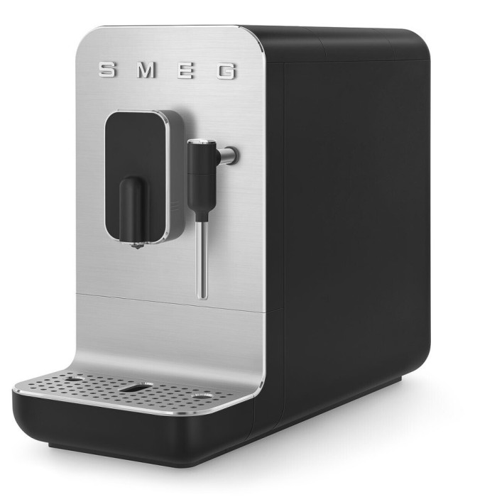Кавамашина еспресо Smeg BCC12BLMEU