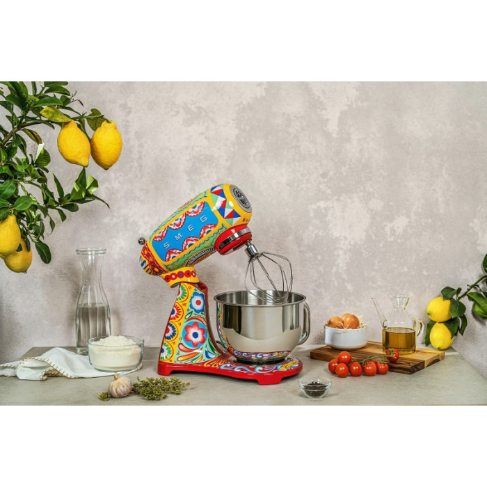 Планетарний міксер Smeg SMF03DGEU